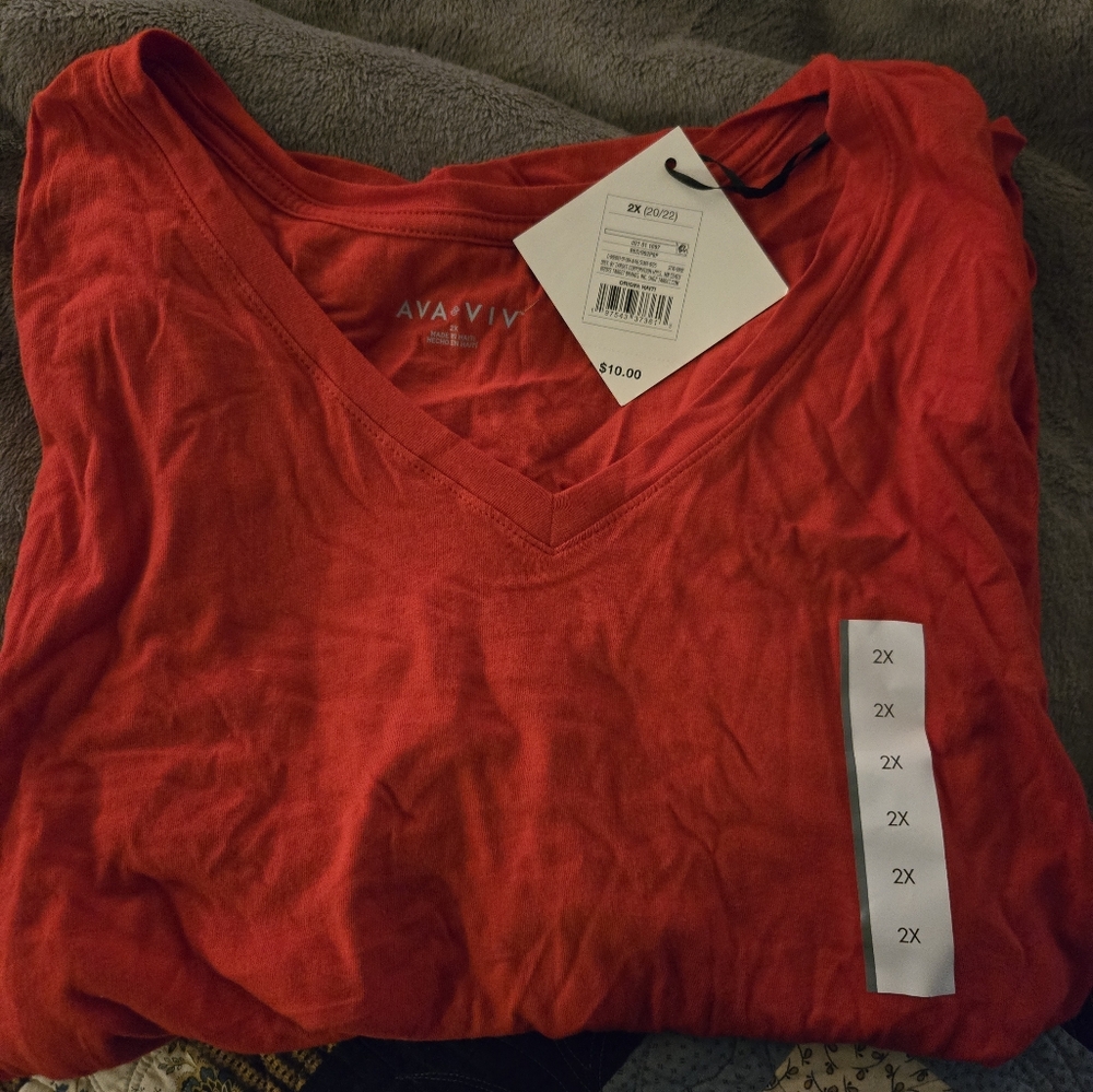 Ava & Viv V-Neck T-shirts NWT (Lot Of 4)